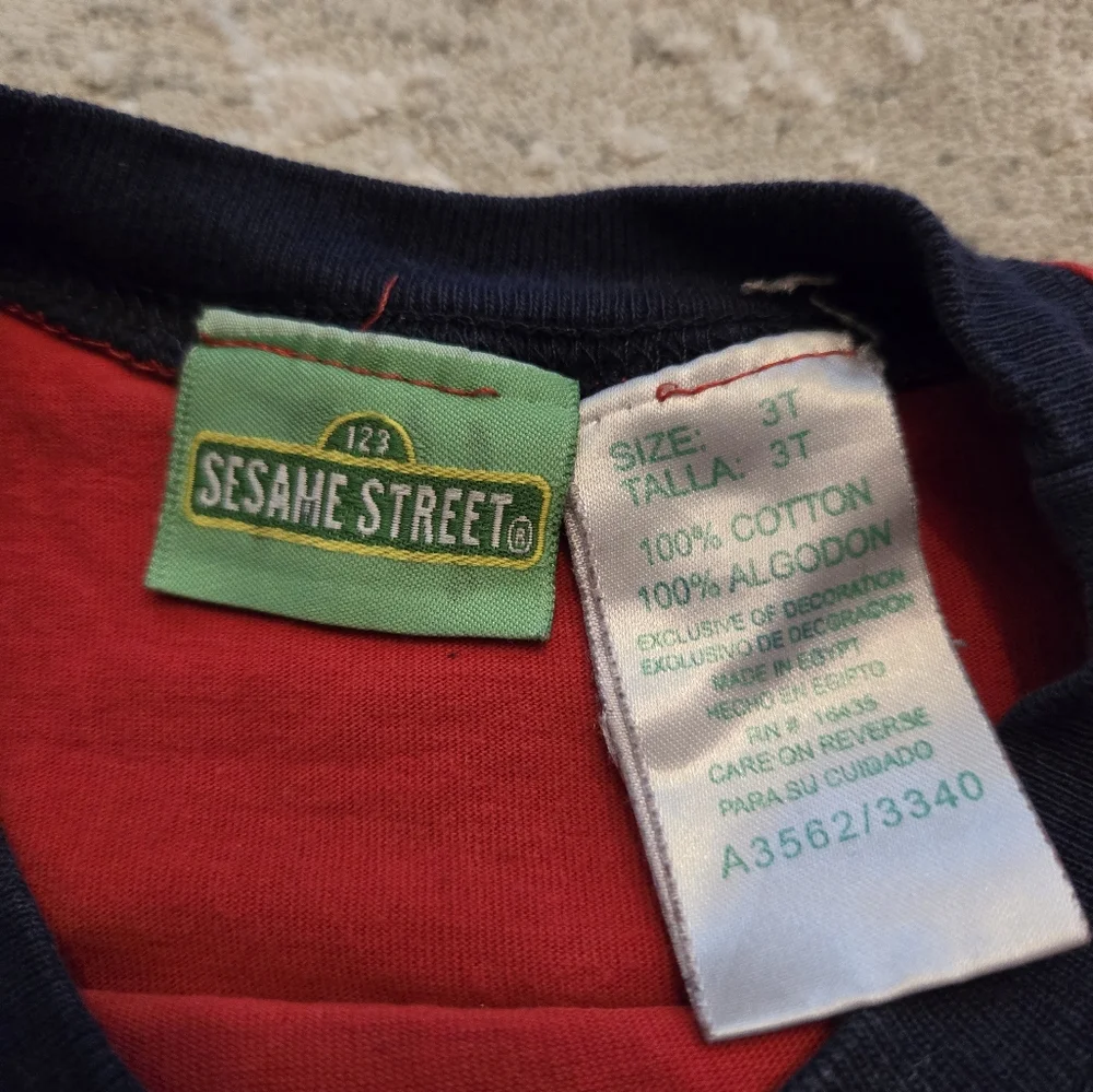 Sesame Street 2011 Red Elmo T-Shirt